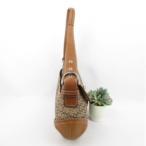 Authentic Coach Signature Soho Shoulder Bag - Picture 3 of 6